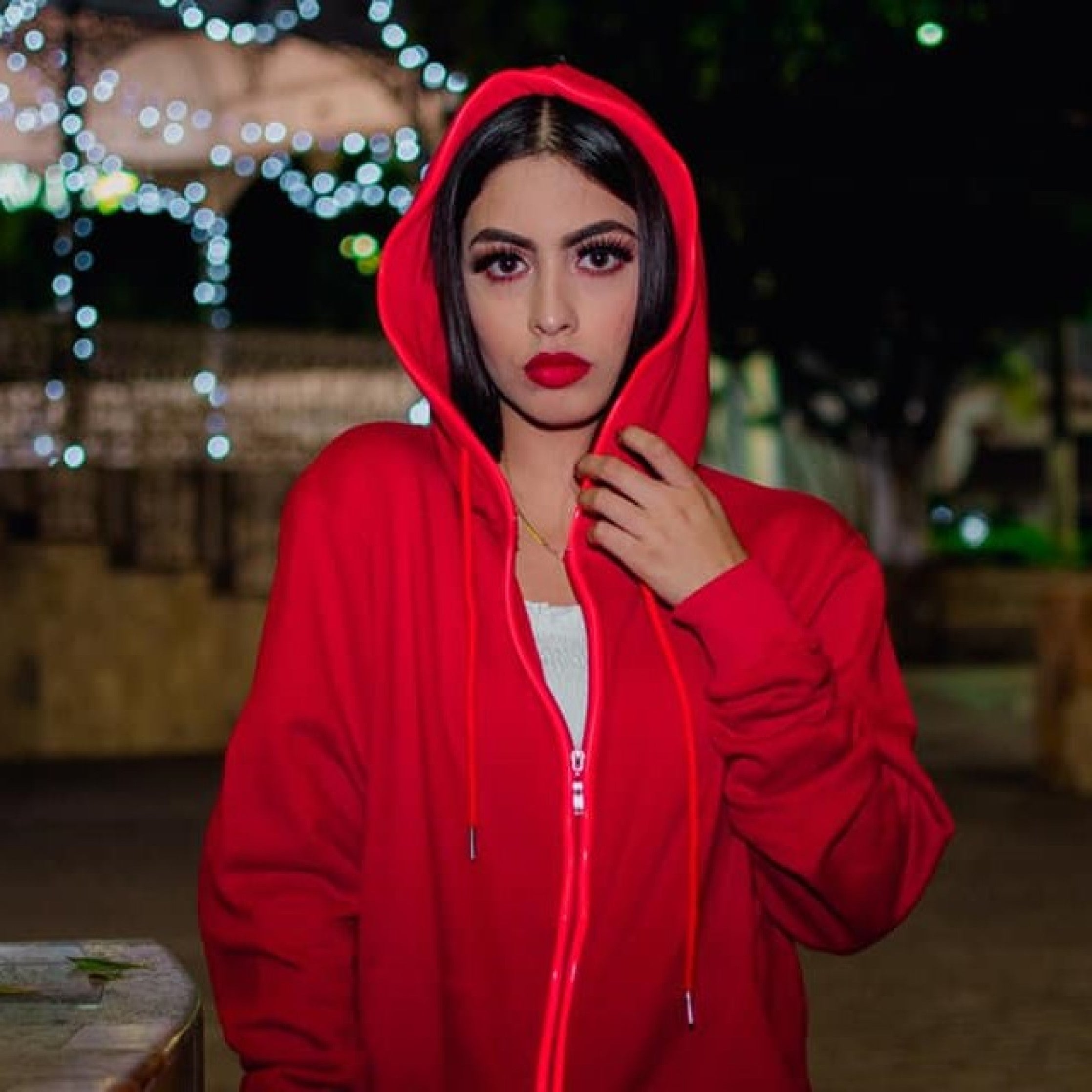 Hoodie Moonys Red Con Luz Led